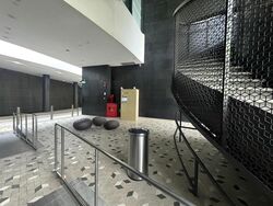 The Venue Shoppes (D13), Retail #473865901